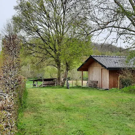 Aux Saveurs D'enneille Bed & Breakfast