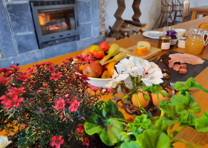 Aux Saveurs D'enneille Couette-café